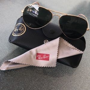 Authentic Rayban unisex sunglasses